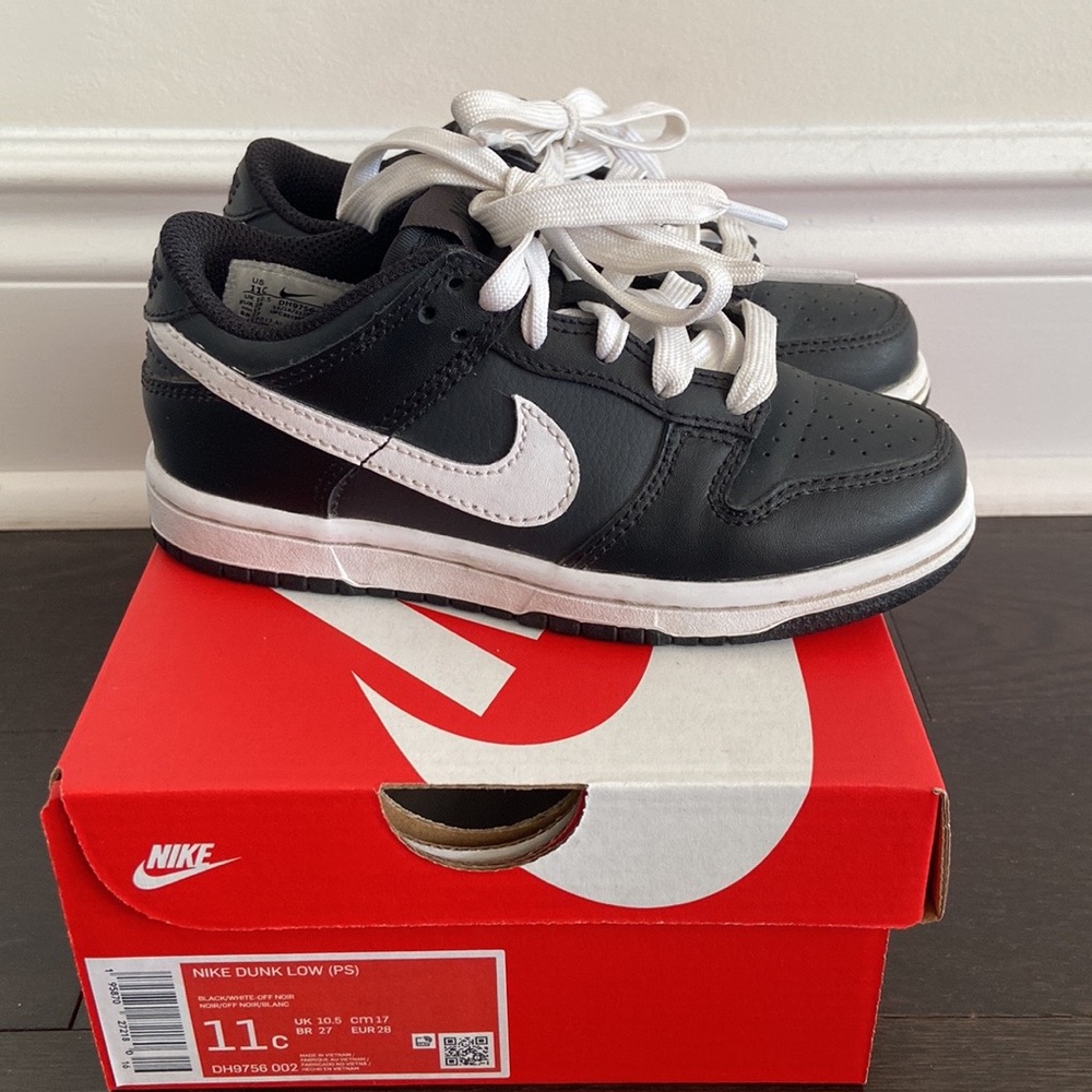 NIKE DUNK LOW (PS) BLACK/WHITE SIZE 11c